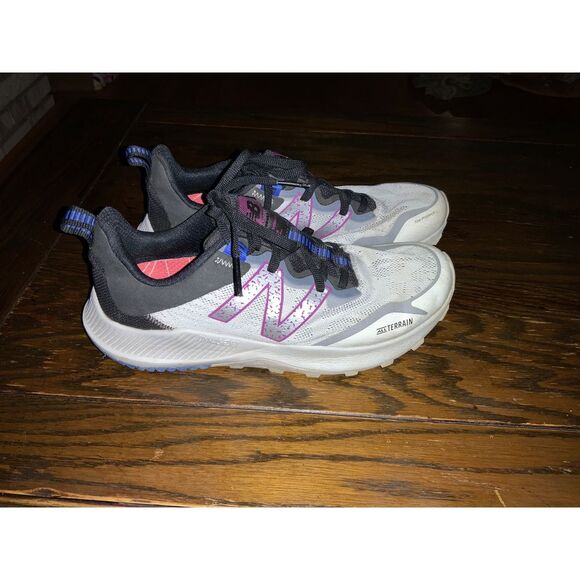 New Balance 10.5 All Terrain Running Shoes Athletic Sneakers Purple Gray Blue - Picture 2 of 7